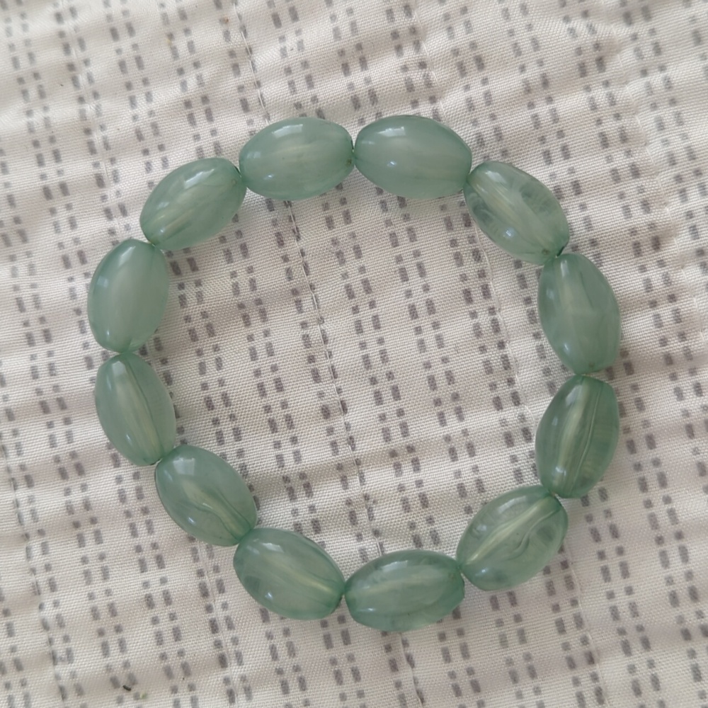 (3) Bracelets - Picture 2 of 4